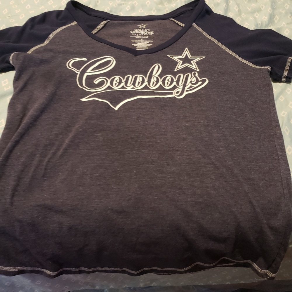 Women's t-shirt